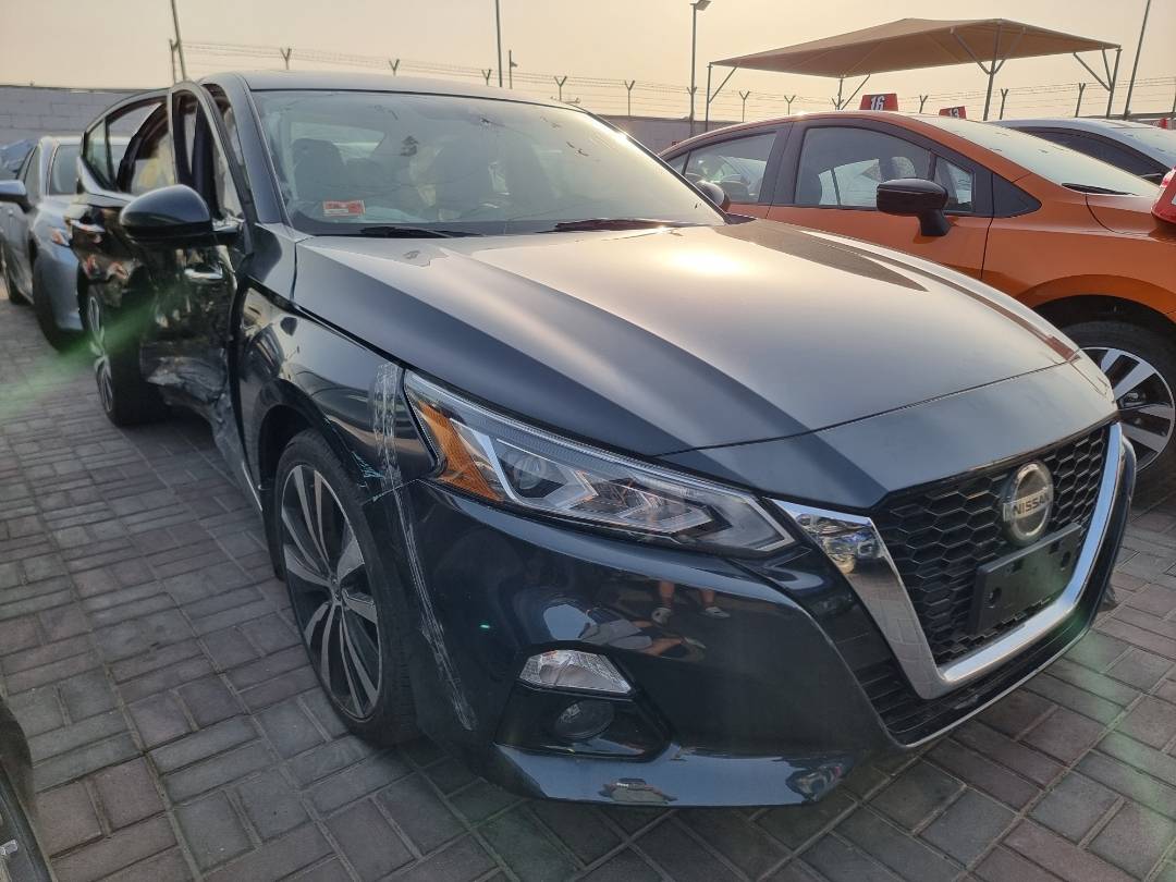 2020 NISSAN ALTIMA — 52096 Miles — Lot C172240 — Ind. 12 - Marhaba Auctions Used Cars - Image 3