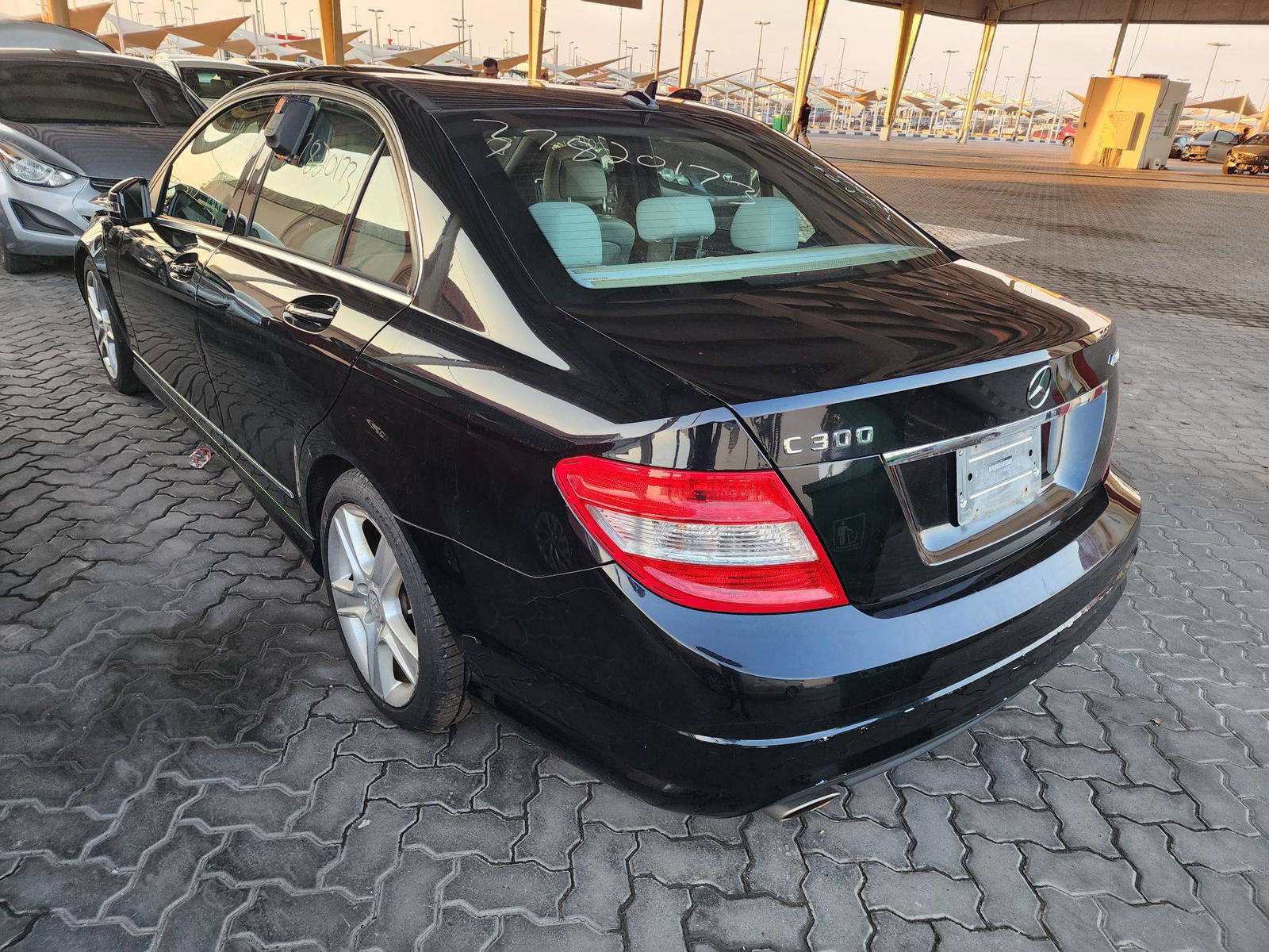 2010 MERCEDES BENZ C300 — 164626 Miles — Lot 37820173 - Marhaba Auctions Used Cars - Image 3