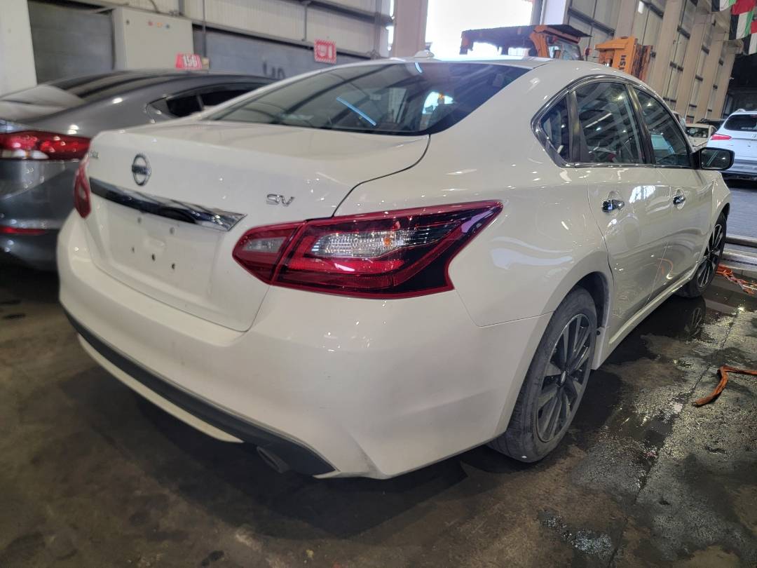 2018 NISSAN ALTIMA — 134119 Miles — Lot C210806 — Main - Marhaba Auctions Used Cars - Image 4