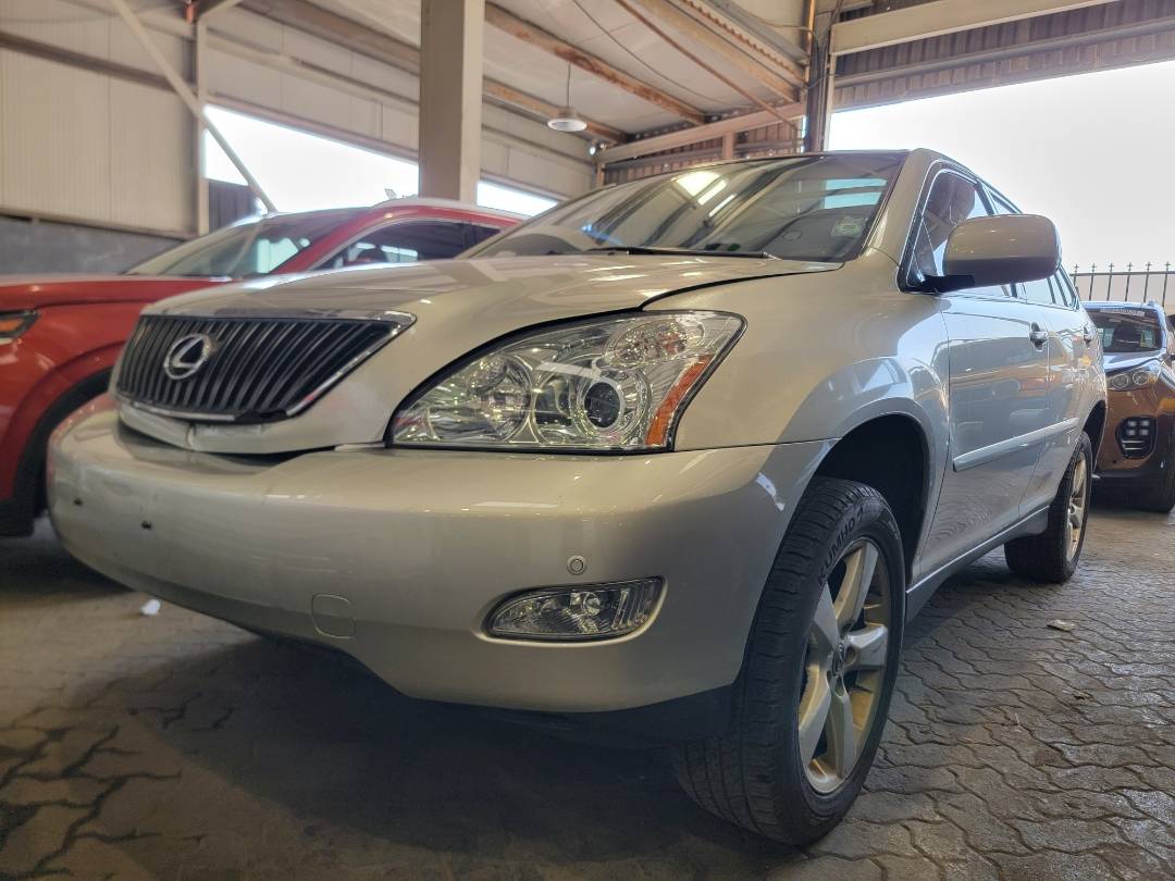 2004 LEXUS RX 330 — 384551 KM — Lot 0056648 — Main - Marhaba Auctions Used Cars - Image 8