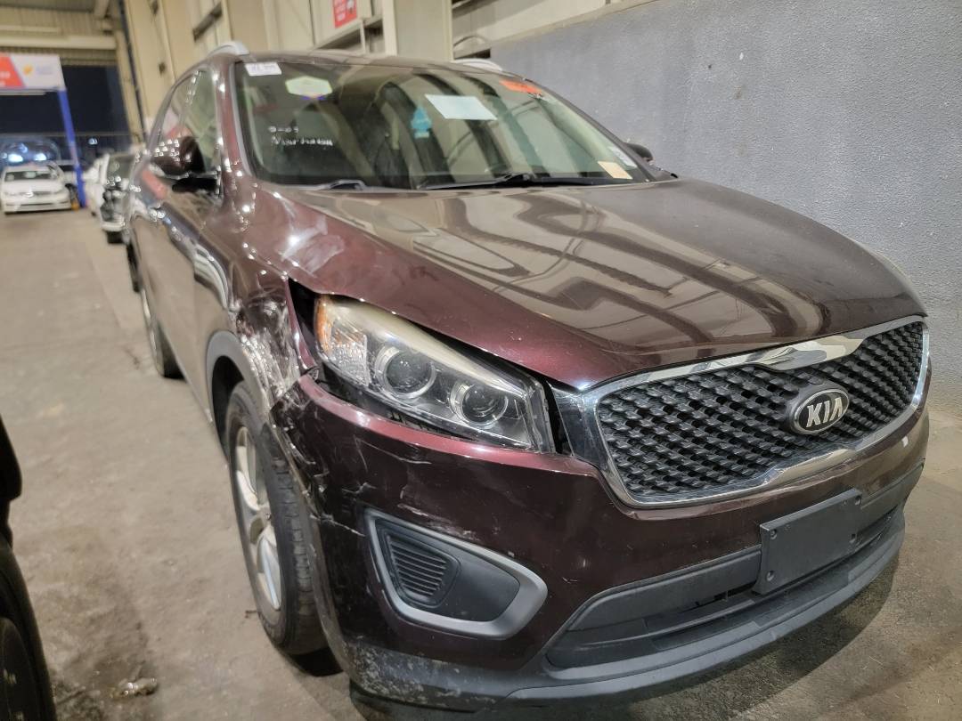 2016 KIA SORENTO — 211082 Miles — Lot 1222297 — Souq - Marhaba Auctions Used Cars - Image 4