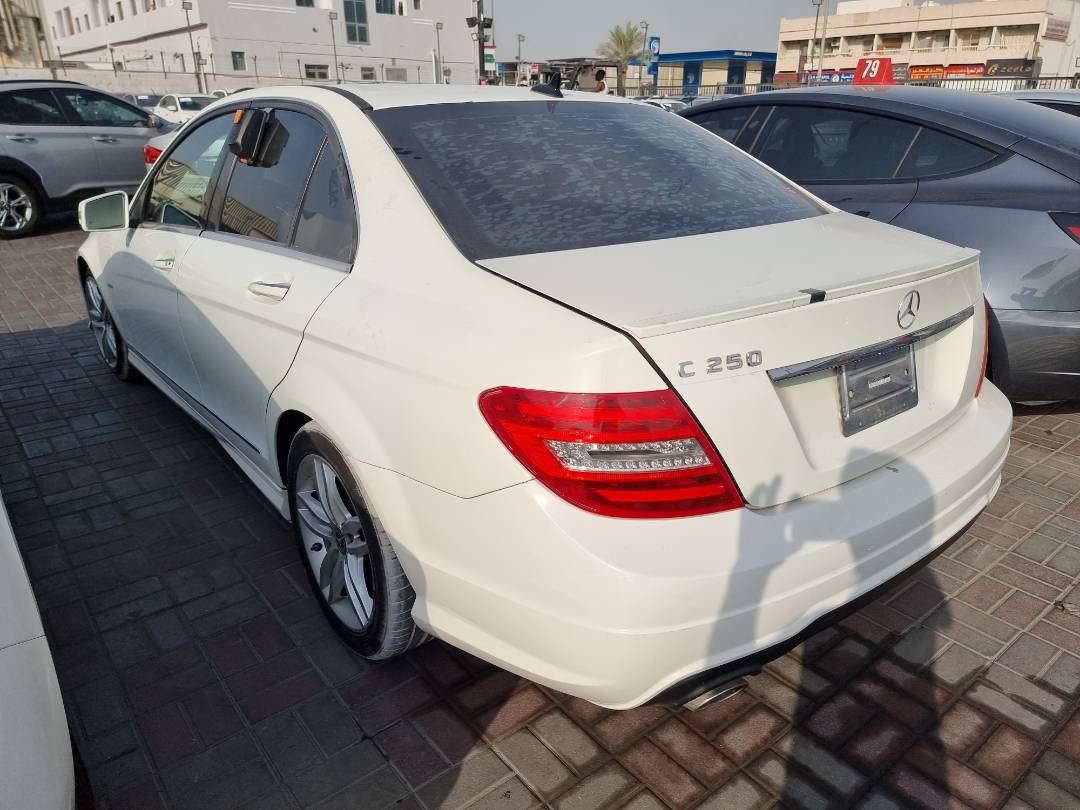 2012 MERCEDES BENZ C 250 — 110100 Miles — Lot 203502 — Ind. 12 - Marhaba Auctions Used Cars - Image 5