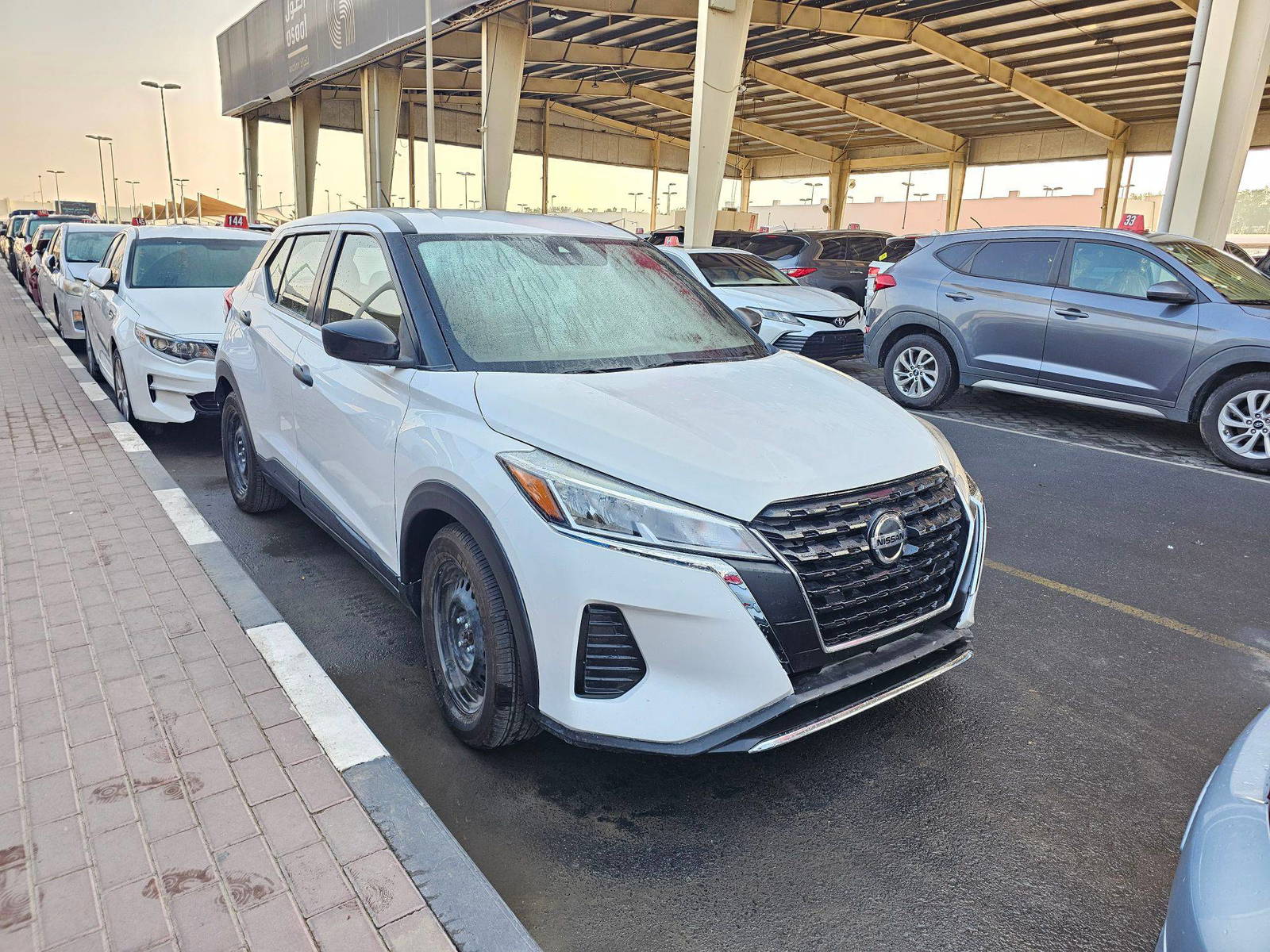2020 NISSAN KICKS — 42227 Miles — Lot 6LL521992 — Souq - Marhaba Auctions Used Cars - Image 4