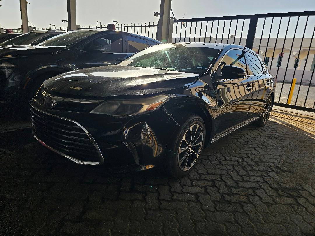 TOYOTA AVALON