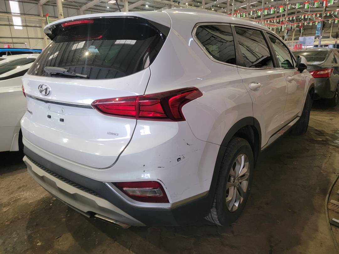 2019 HYUNDAI SANTA FE — 100432 Miles — Lot 3KH015620 — Main - Marhaba Auctions Used Cars - Image 5