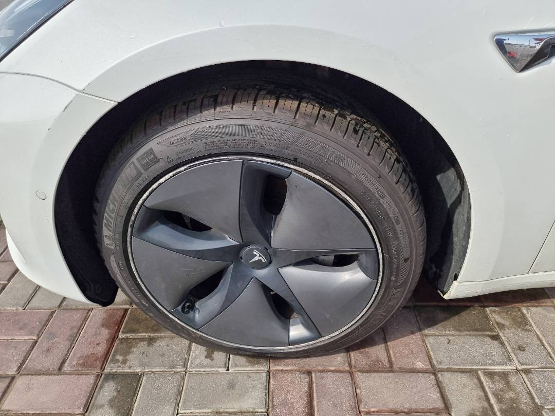 TESLA MODEL 3 2019 - Marhaba Auction Used Cars - Image 6