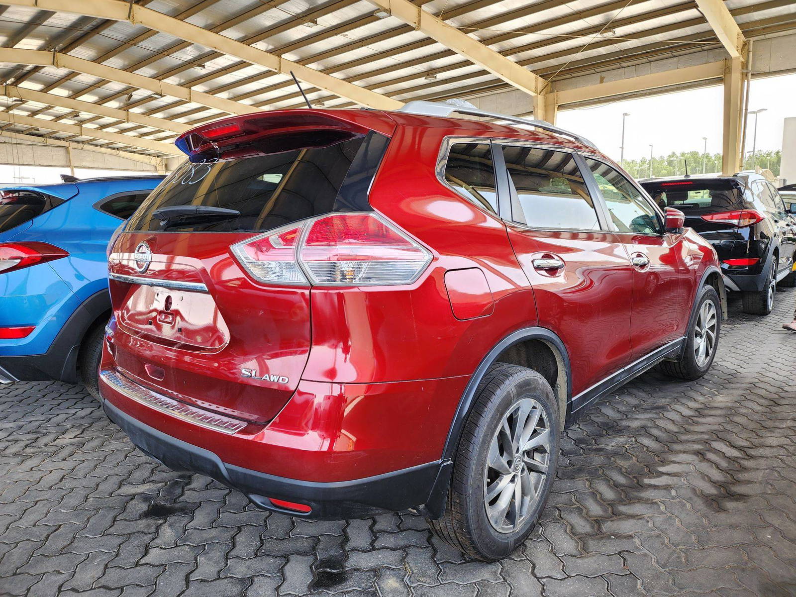 2015 NISSAN ROGUE — 181237 Miles — Lot 93083 — Souq - Marhaba Auctions Used Cars - Image 3