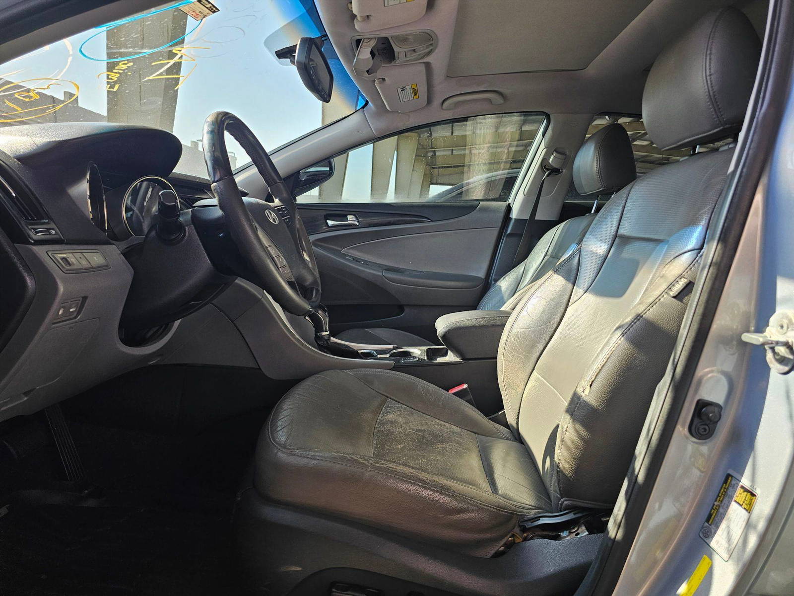 2013 HYUNDAI SONATA — 167286 Miles — Lot 8612792 — Souq - Marhaba Auctions Used Cars - Image 9