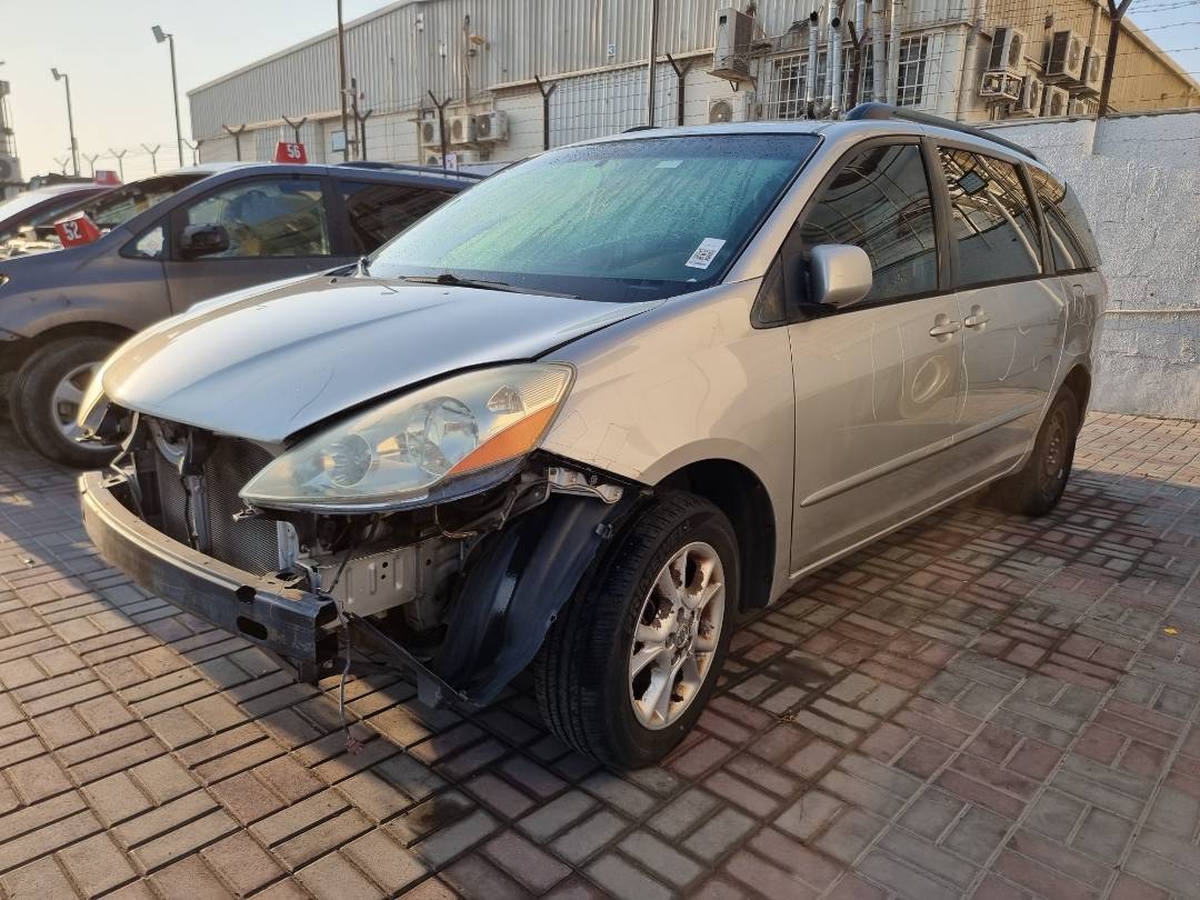 2006 TOYOTA SIENNA — 192791 Miles — Lot 214587/ — Ind. 12 - Marhaba Auctions Used Cars - Image 4