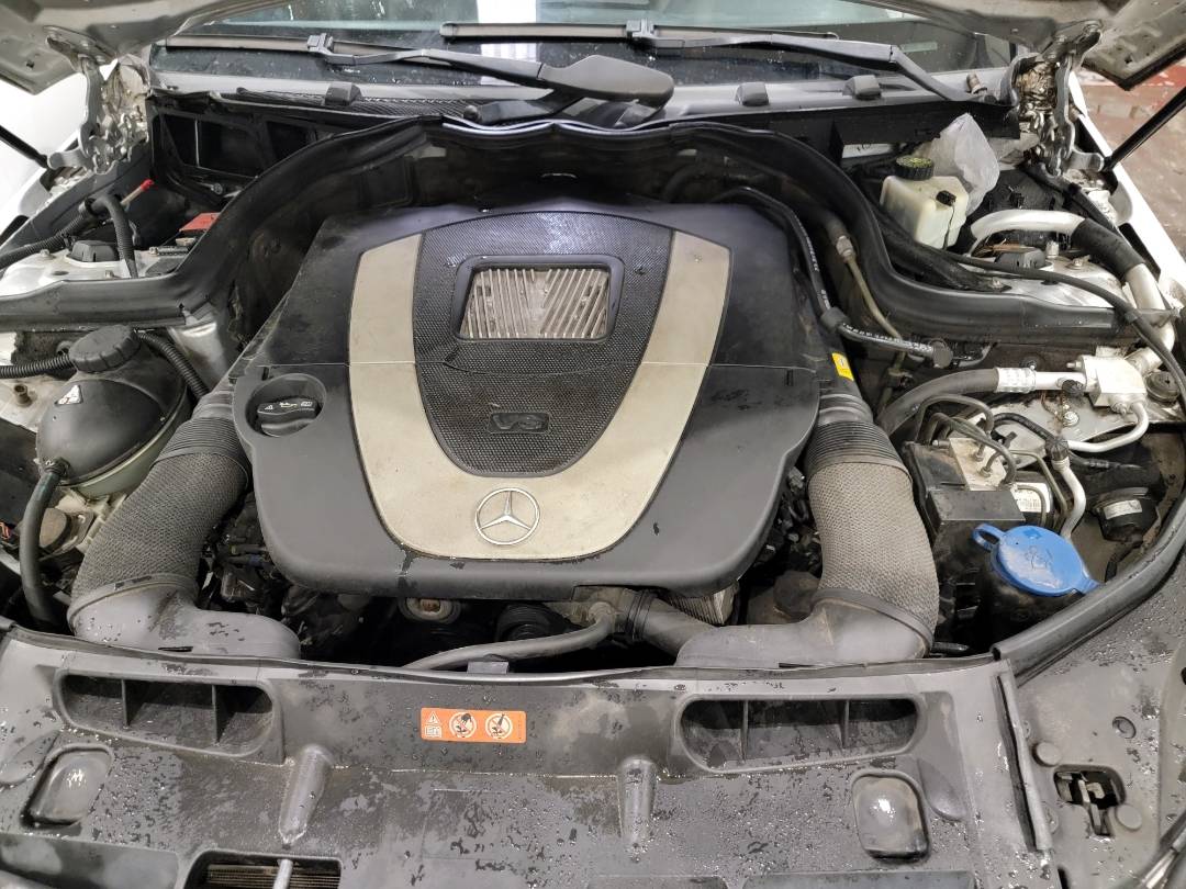 MERCEDES BENZ C300 2011 - Marhaba Auction Used Cars - Image 10