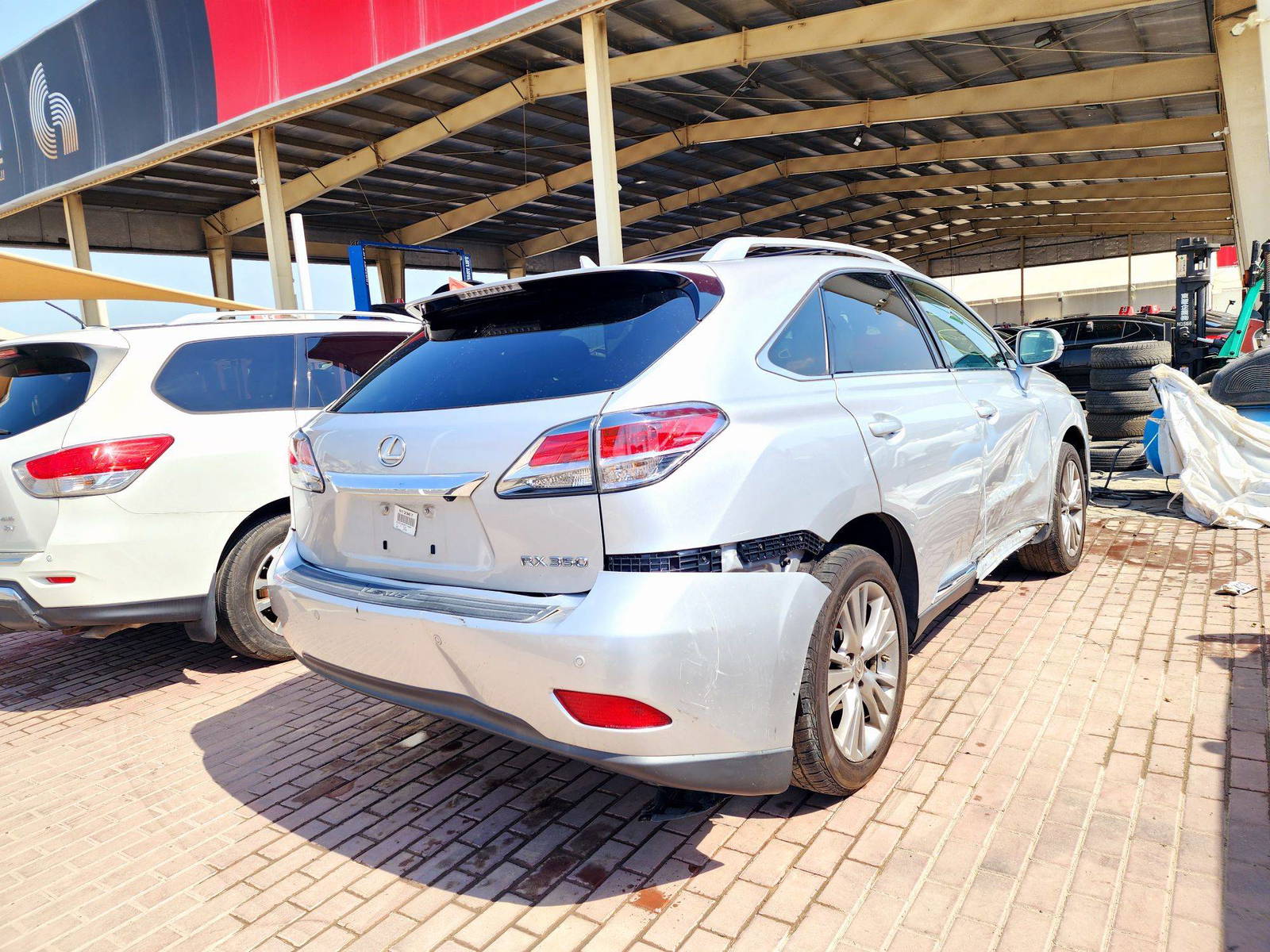 2013 LEXUS RX 350 — 93019 Miles — Lot 81900254 — Souq - Marhaba Auctions Used Cars - Image 3