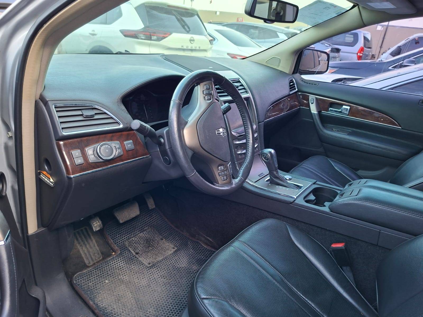 LINCOLN MKX 2011 - Marhaba Auction Used Cars - Image 9