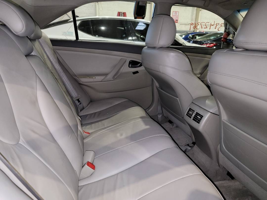 2009 TOYOTA CAMRY — 258252 Miles — Lot 38427369 - Marhaba Auctions Used Cars - Image 4