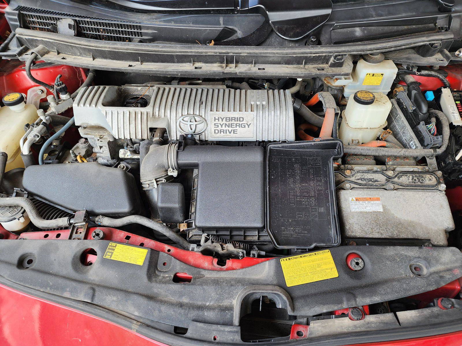 2011 TOYOTA PRIUS — 216885 Miles — Lot 37679161 - Marhaba Auctions Used Cars - Image 6