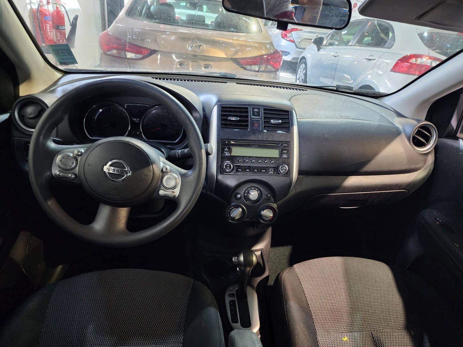2014 NISSAN VERSA — 176212 KM — Lot 79535904 — Al Quoz - Marhaba Auctions Used Cars - Image 8