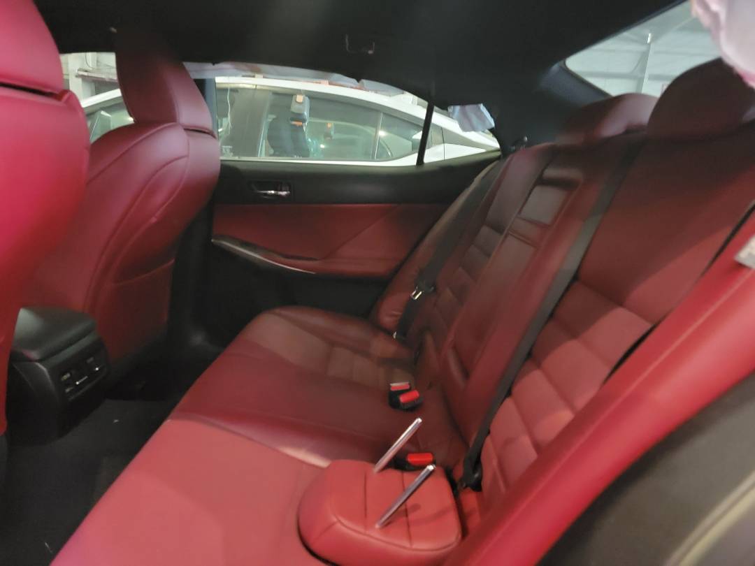 2015 LEXUS IS 250 — 146860 KM — Lot 5028767 — Main - Marhaba Auctions Used Cars - Image 7