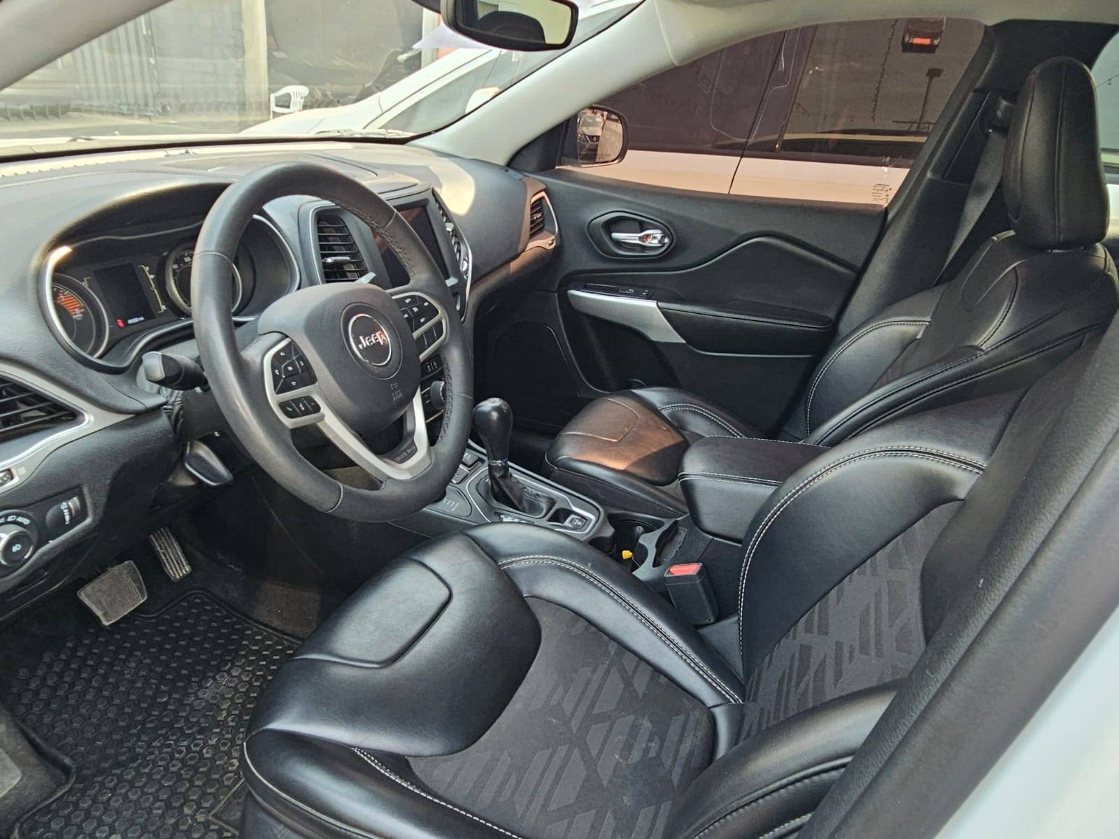 JEEP CHEROKEE LATITUDE 2022 - Marhaba Auction Used Cars - Image 8