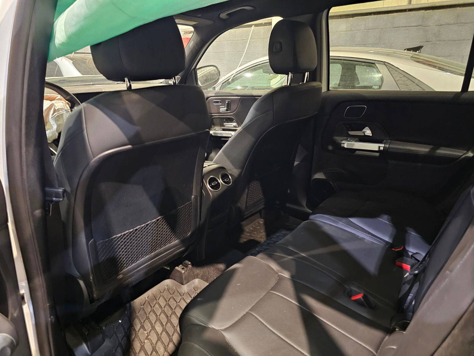 MERCEDES BENZ GLB 250 2023 - Marhaba Auction Used Cars - Image 7