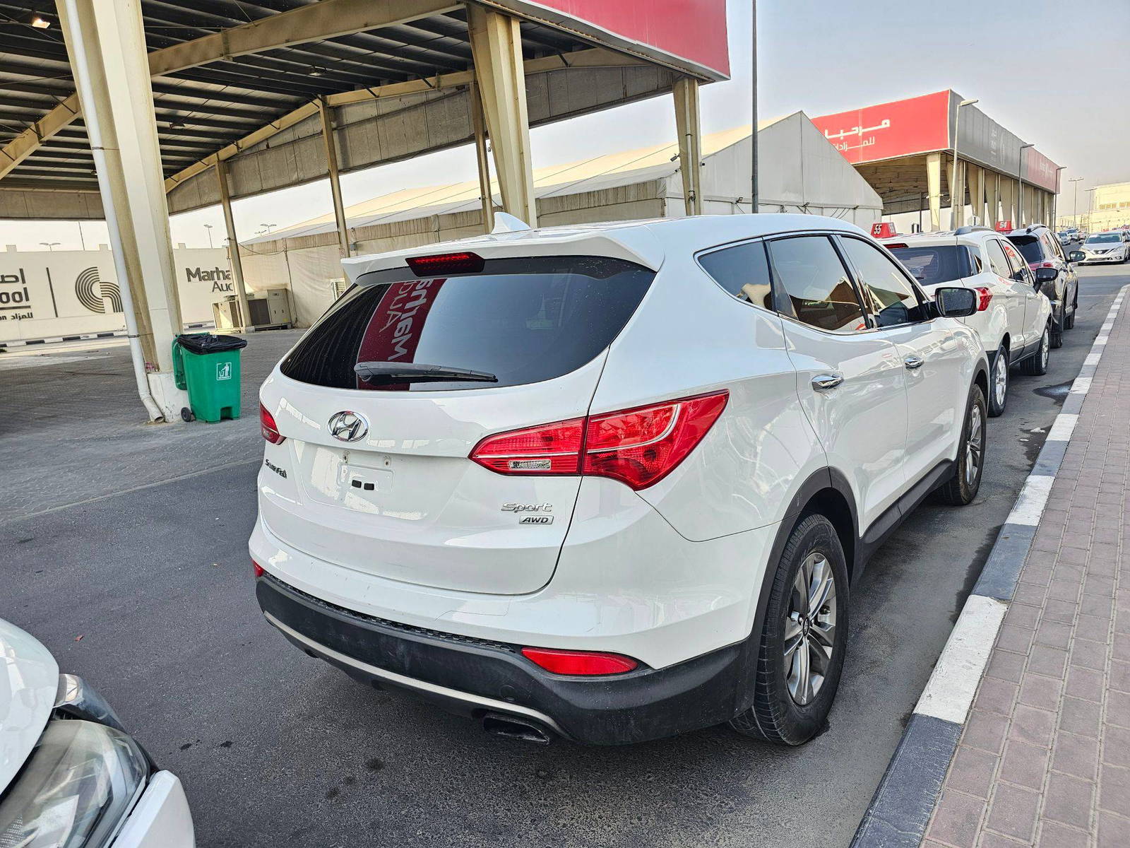 2016 HYUNDAI SANTA FE — 120018 Miles — Lot B8GG368837 — Souq - Marhaba Auctions Used Cars - Image 3