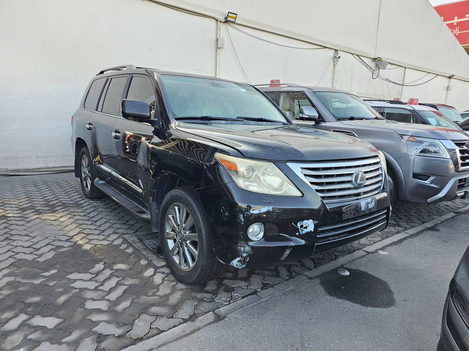 2011 LEXUS LX 570 — 240318 Miles — Lot B4081312 — Souq - Marhaba Auctions Used Cars - Image 4