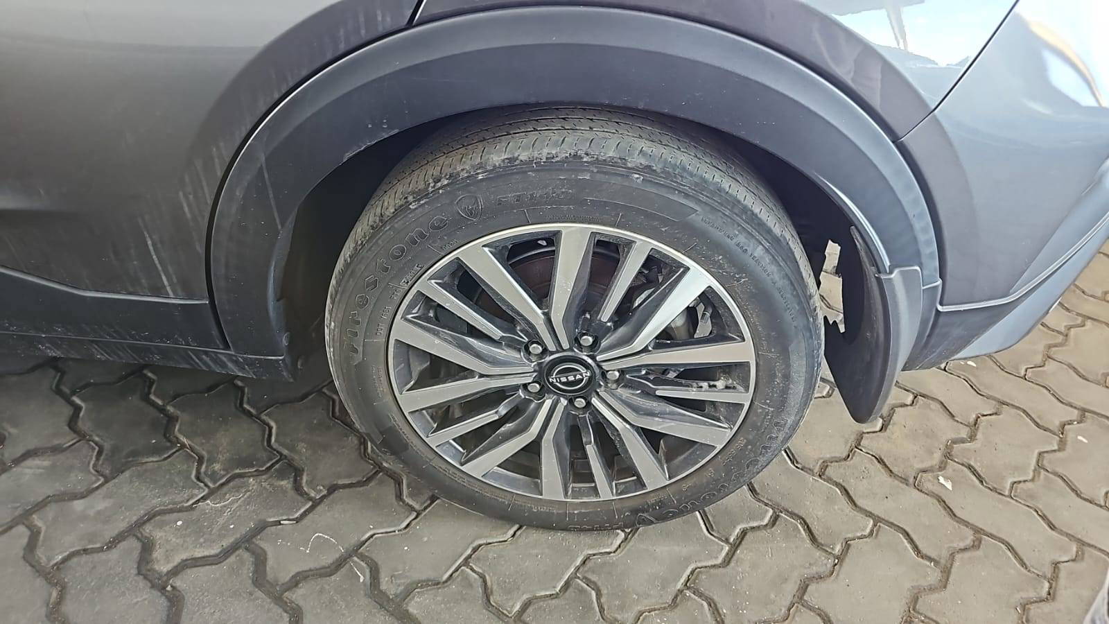 NISSAN KICKS 2023 - Marhaba Auction Used Cars - Image 5