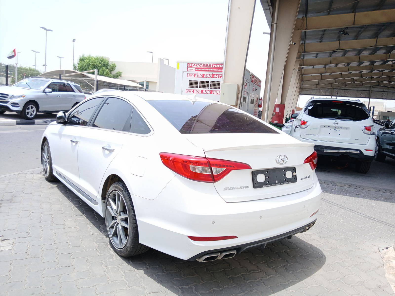 2016 HYUNDAI SONATA — 233270 KM — Lot 178570 — Souq - Marhaba Auctions Used Cars - Image 5