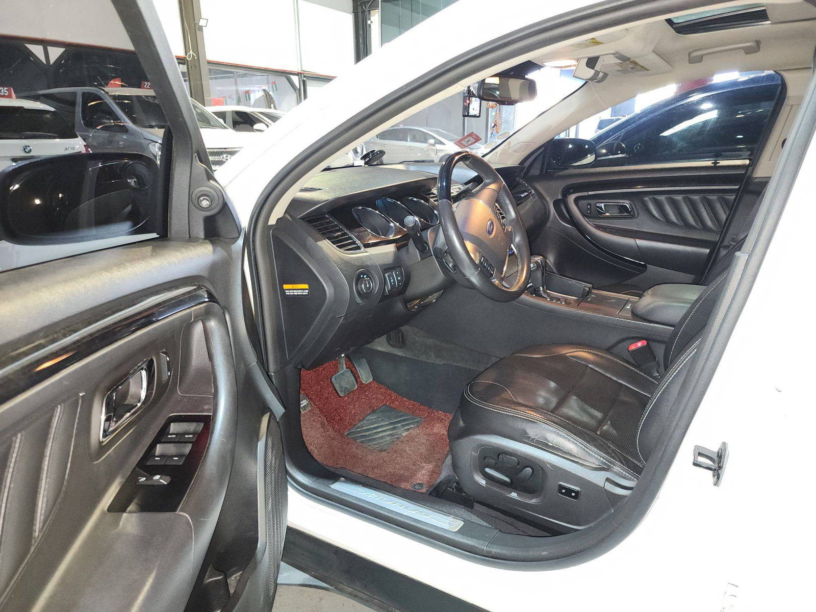 FORD TAURUS 2011 - Marhaba Auction Used Cars - Image 10