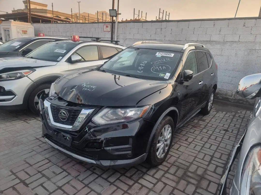 NISSAN ROGUE