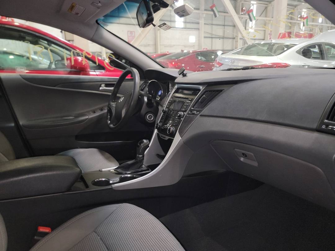 2012 HYUNDAI SONATA — 109756 Miles — Lot H385688 - Marhaba Auctions Used Cars - Image 6