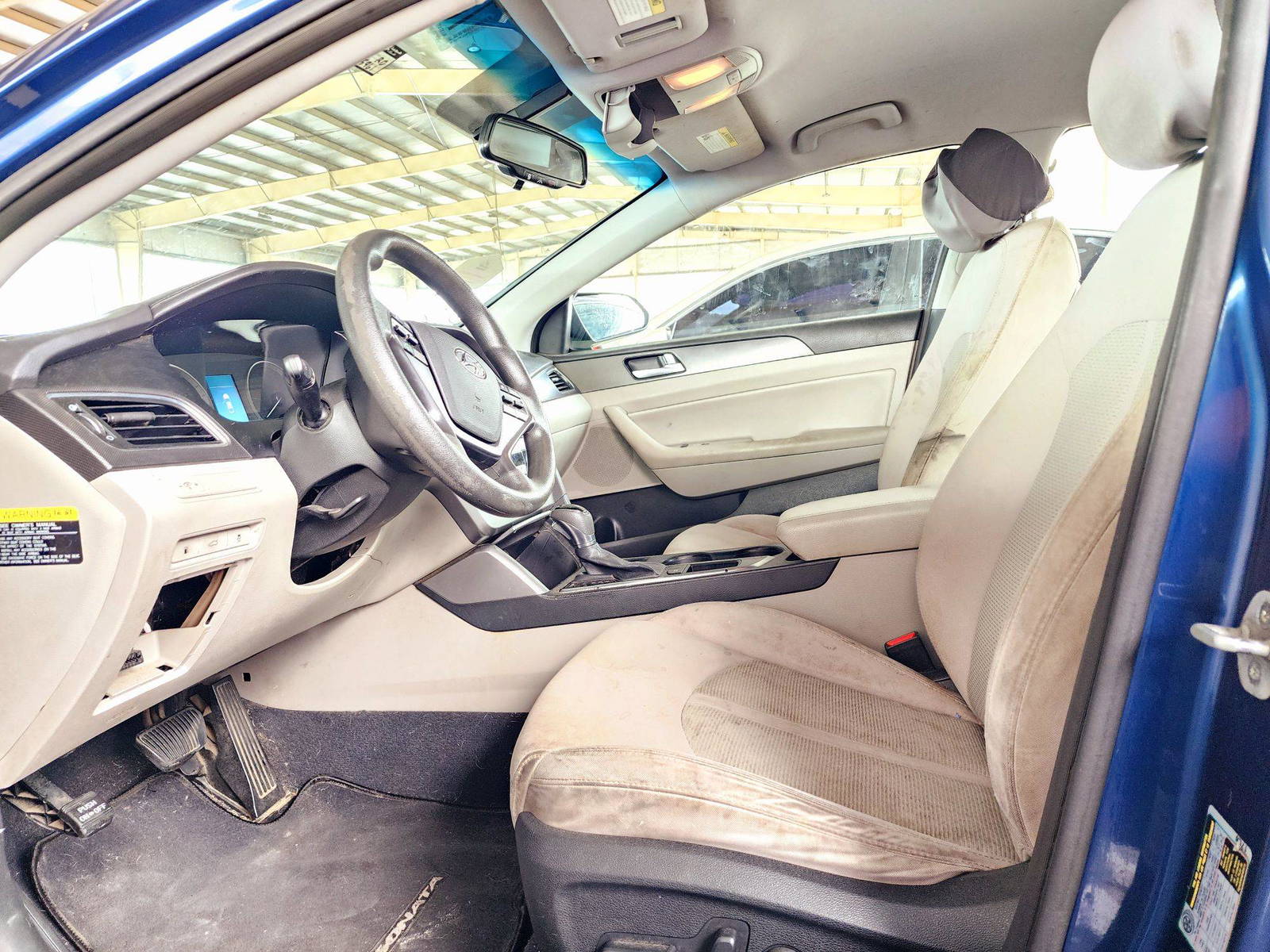 2015 HYUNDAI SONATA — 175961 Miles — Lot 78165424 — Souq - Marhaba Auctions Used Cars - Image 8