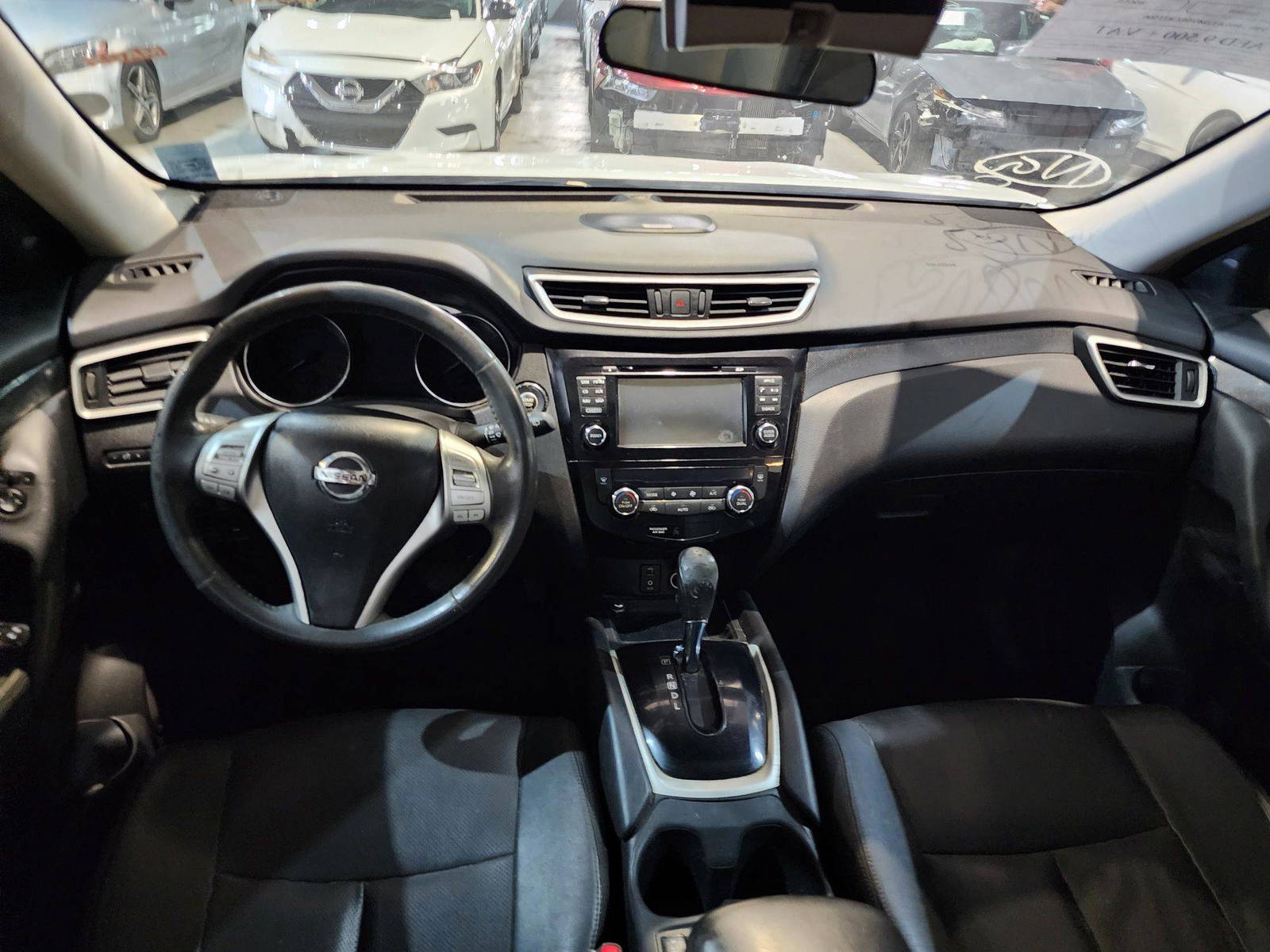 2014 NISSAN ROGUE — 127693 Miles — Lot 33506 — Al Quoz - Marhaba Auctions Used Cars - Image 8