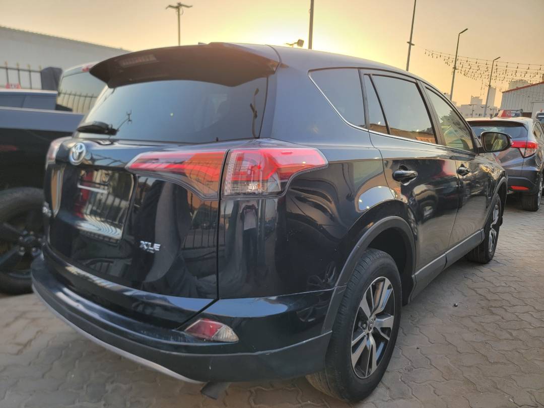 2018 TOYOTA RAV4 — 82775 Miles — Lot FREV2JD109510 — Main - Marhaba Auctions Used Cars - Image 4