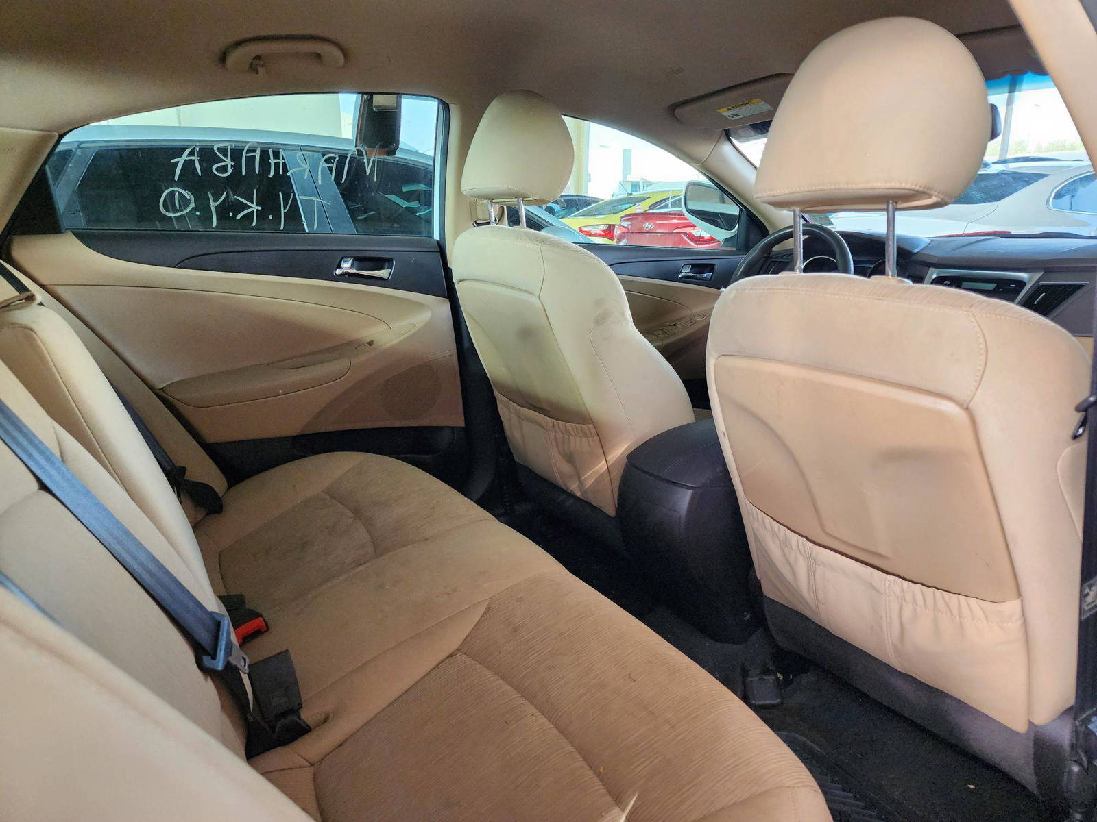 2012 HYUNDAI SONATA — 146419 Miles — Lot 45263884 — Souq - Marhaba Auctions Used Cars - Image 4