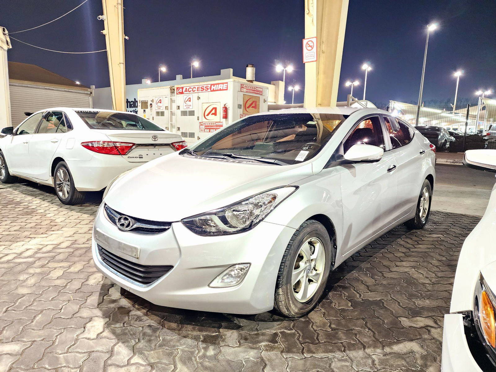 2011 HYUNDAI AVANTE — 125628 KM — Lot 004216 — Souq - Marhaba Auctions Used Cars - Image 3