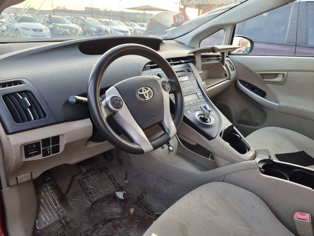 2011 TOYOTA PRIUS — 278093 Miles — Lot 301006 — Ind. 12 - Marhaba Auctions Used Cars - Image 7