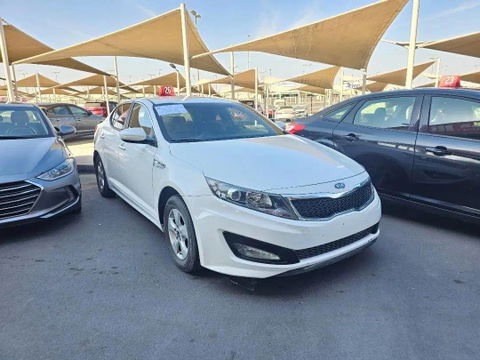 2013 KIA K5 at Marhaba Auctions