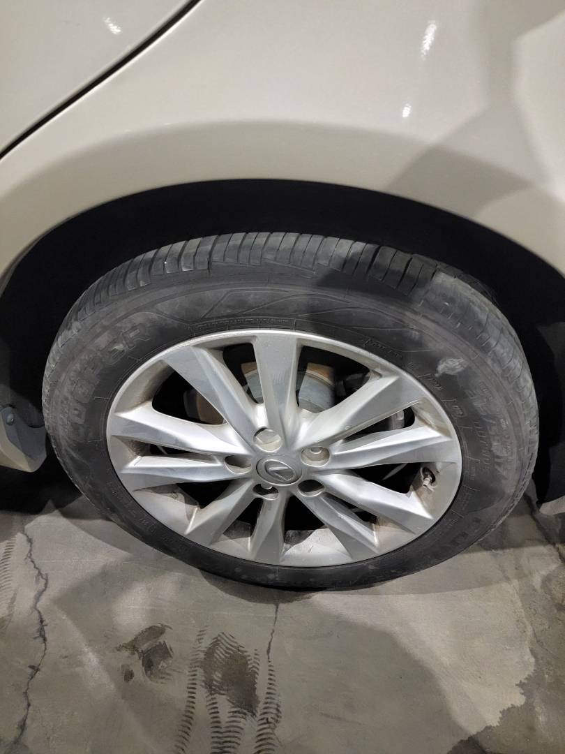 2011 LEXUS ES 350 — 183346 Miles — Lot B2446080 — Main - Marhaba Auctions Used Cars - Image 9