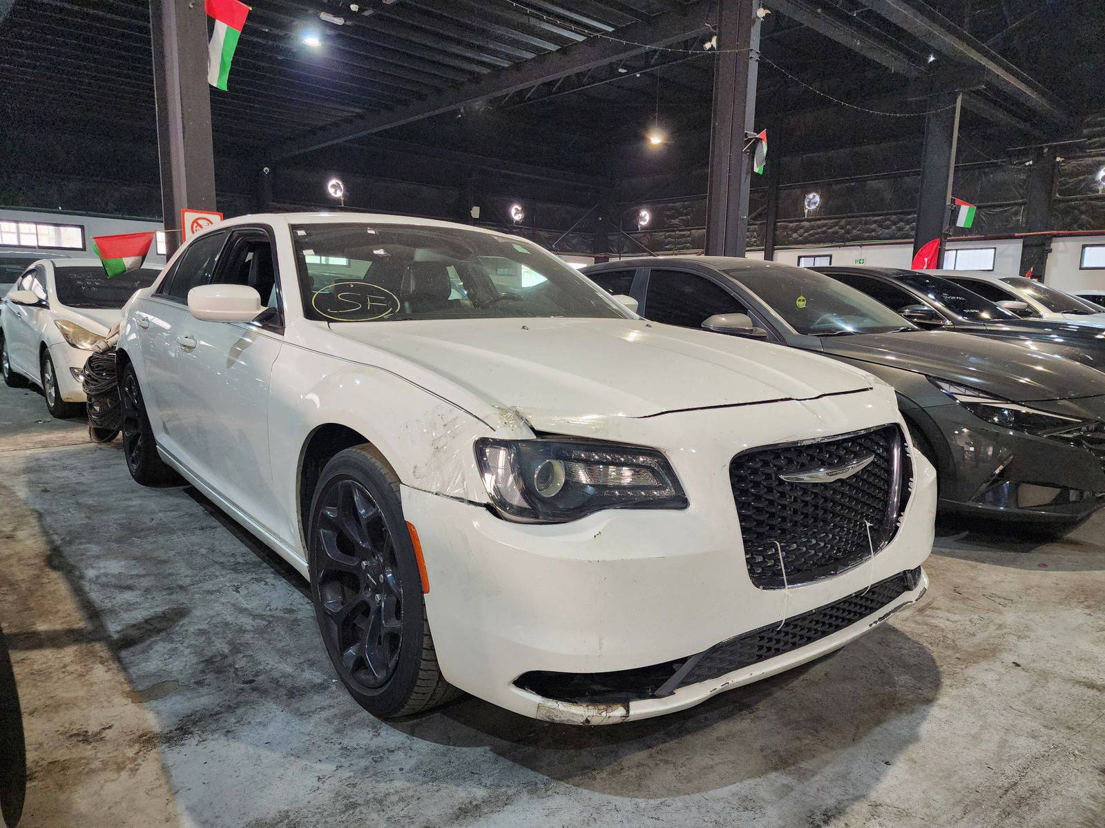 2019 CHRYSLER 300 — 145200 Miles — Lot 50728055 — Souq - Marhaba Auctions Used Cars - Image 4