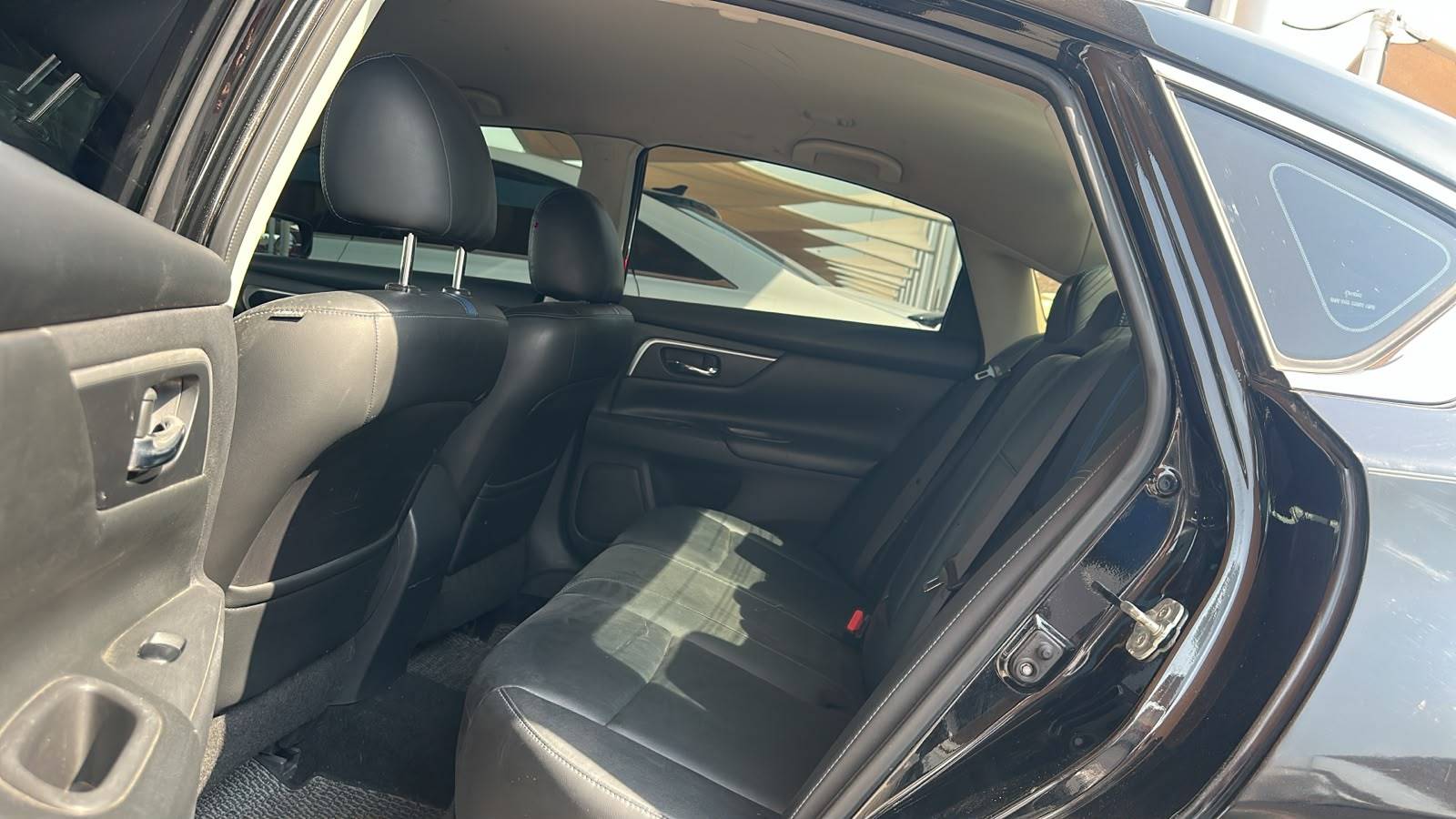 2018 NISSAN ALTIMA — 209910 Miles — Lot JC204358 — Souq - Marhaba Auctions Used Cars - Image 5