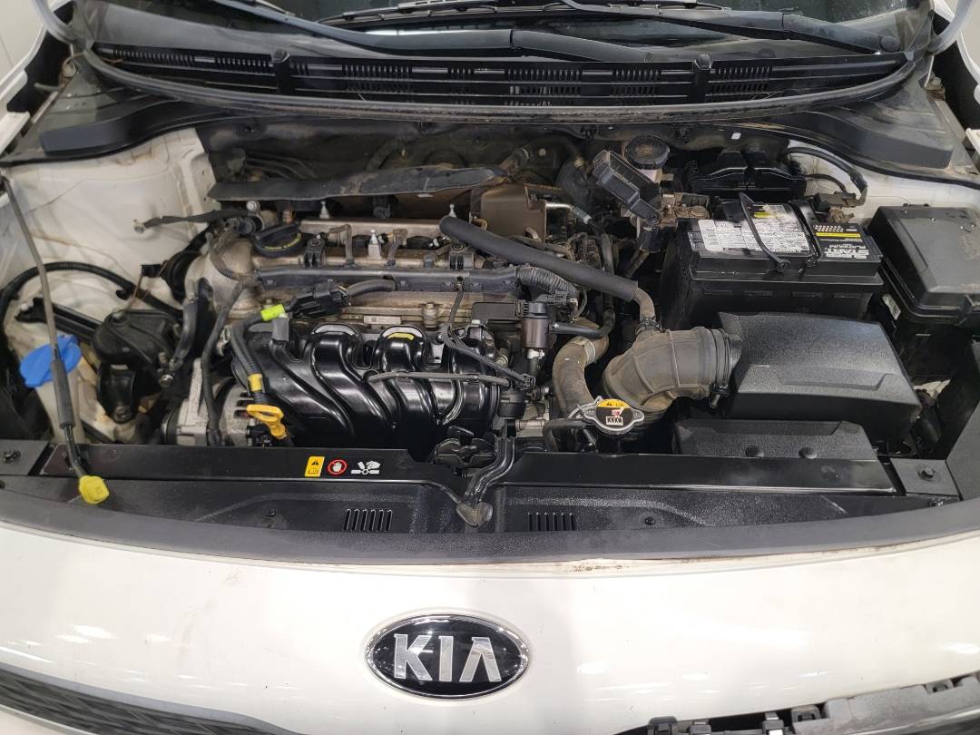 2018 KIA RIO — 156916 Miles — Lot 877948 — Souq - Marhaba Auctions Used Cars - Image 10