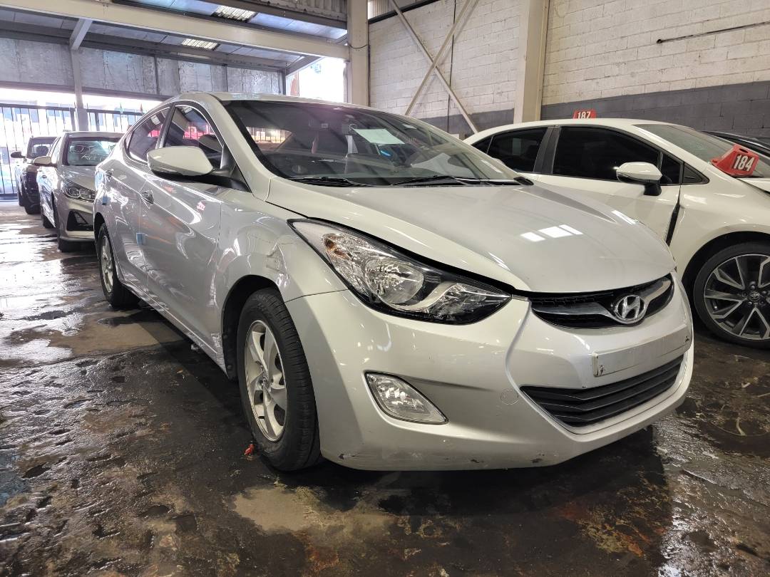 2012 HYUNDAI AVANTE — 134977 KM — Lot 384715 — Main - Marhaba Auctions Used Cars - Image 4