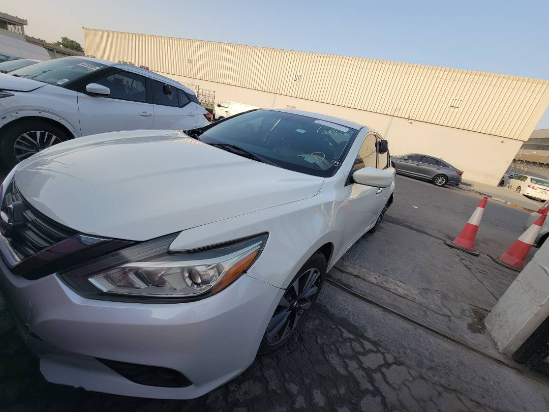 2017 NISSAN ALTIMA — 83489 Miles — Lot 0HC164695 — Main - Marhaba Auctions Used Cars - Image 5