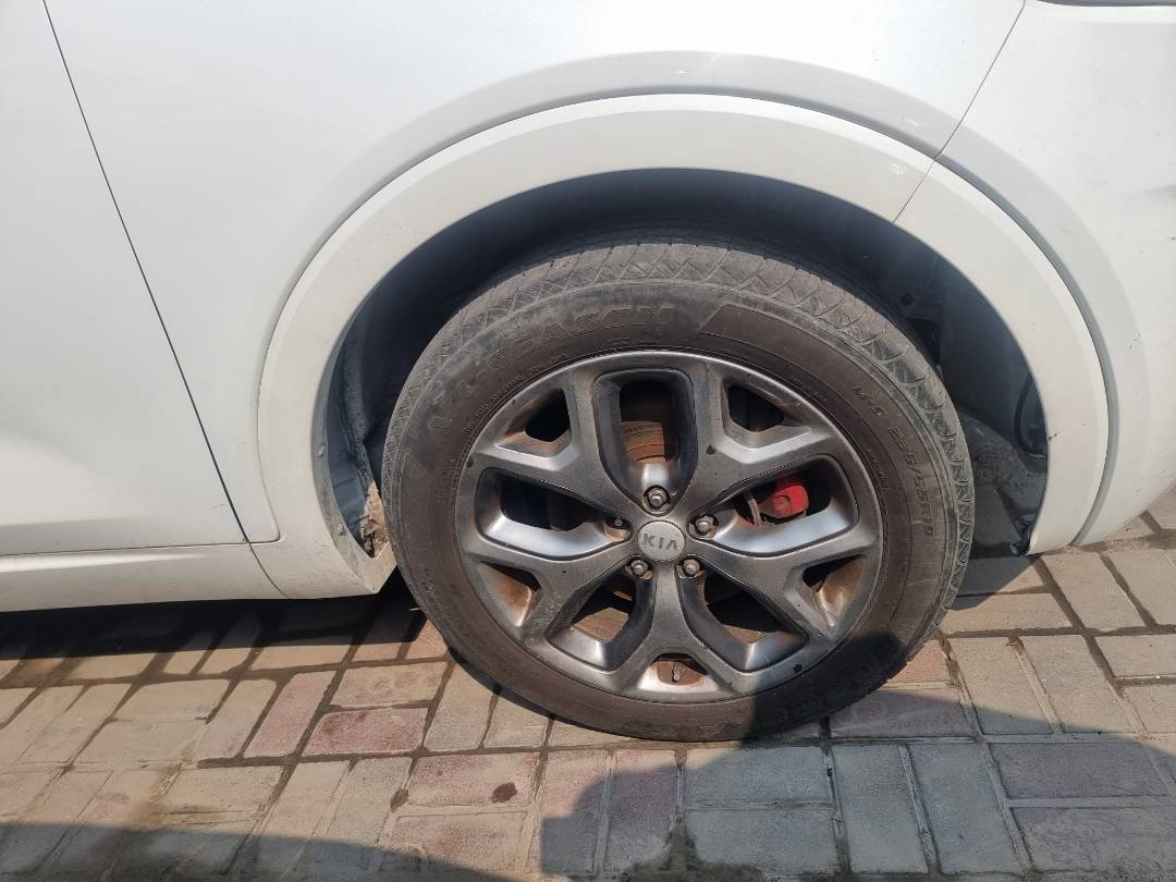 KIA SORENTO 2017 - Marhaba Auction Used Cars - Image 10