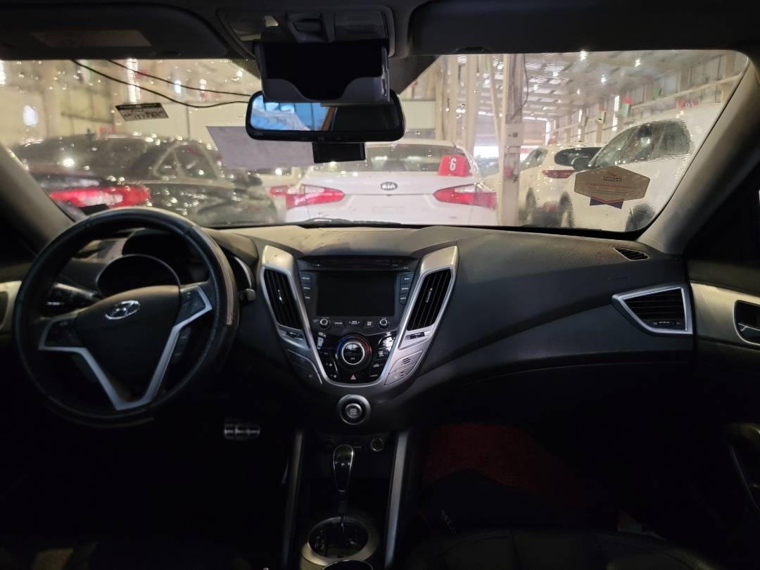 HYUNDAI VELOSTER 2012 - Marhaba Auction Used Cars - Image 7