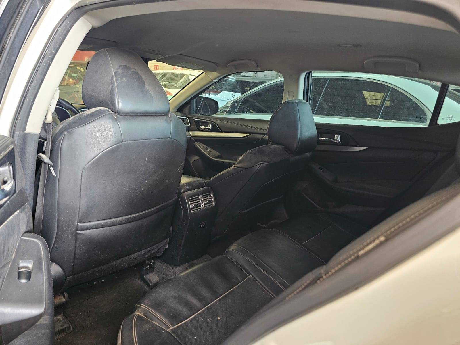 2020 NISSAN MAXIMA — 100720 Miles — Lot C385230 — Main - Marhaba Auctions Used Cars - Image 9