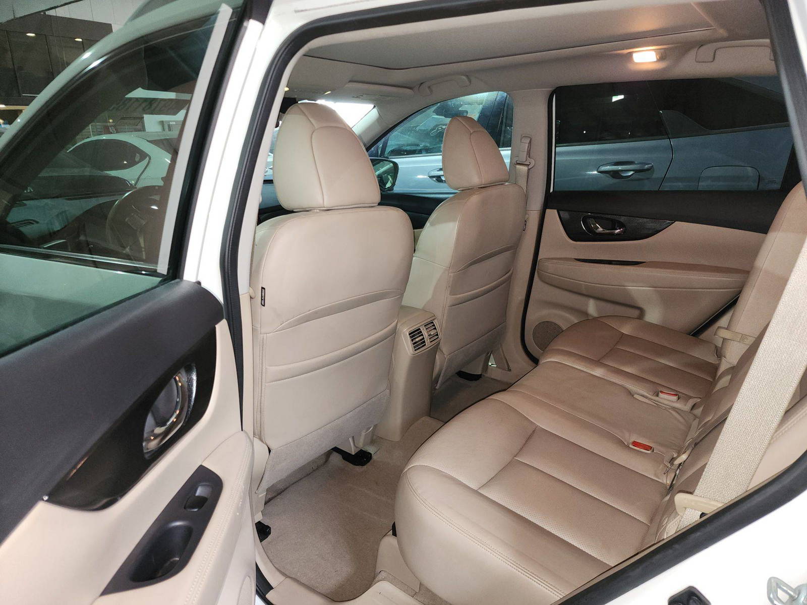 2014 NISSAN ROGUE — 145764 Miles — Lot 756966 — Al Quoz - Marhaba Auctions Used Cars - Image 7