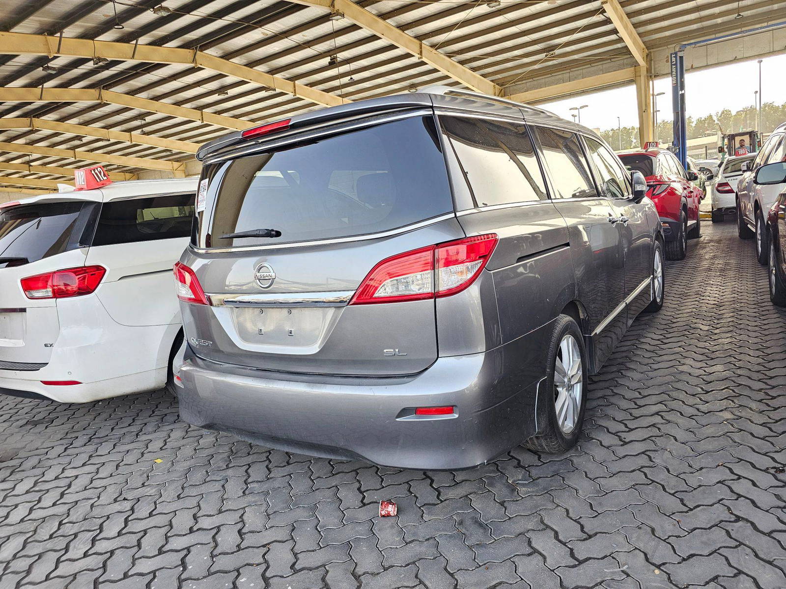 2015 NISSAN QUEST — 141686 Miles — Lot 3900358 — Souq - Marhaba Auctions Used Cars - Image 4