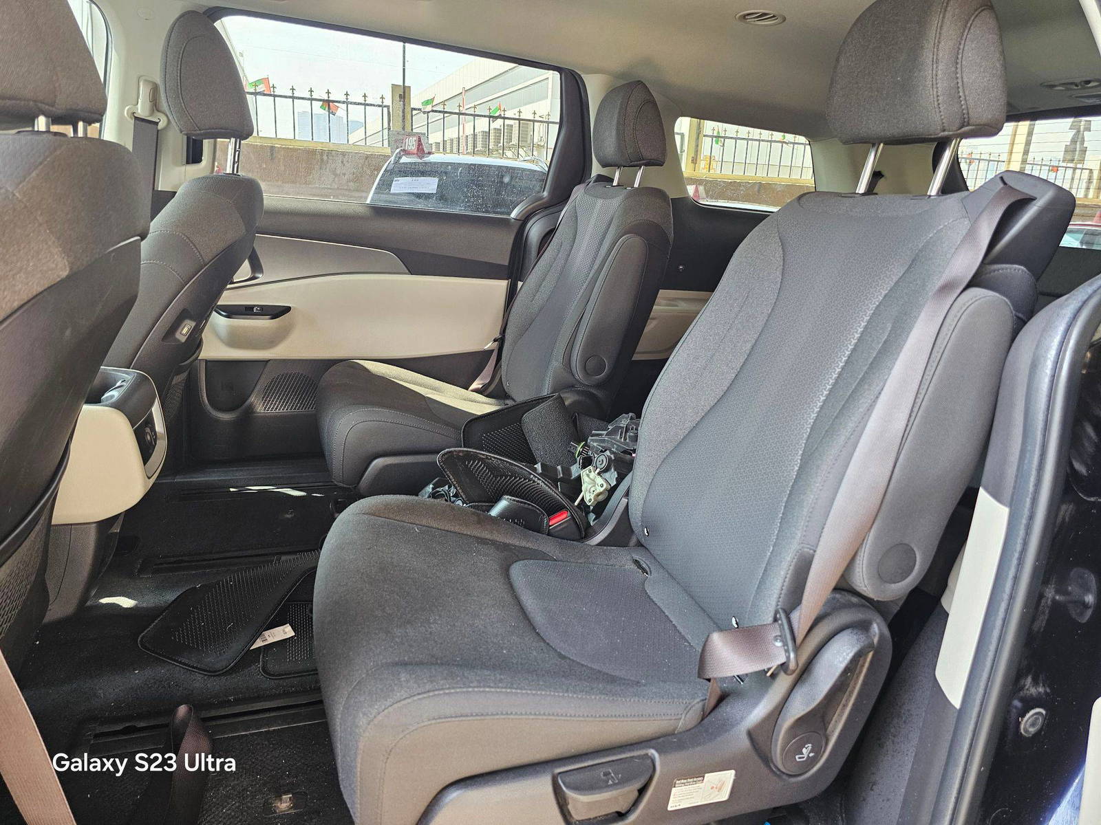 KIA CARNIVAL LX 2022 - Marhaba Auction Used Cars - Image 9