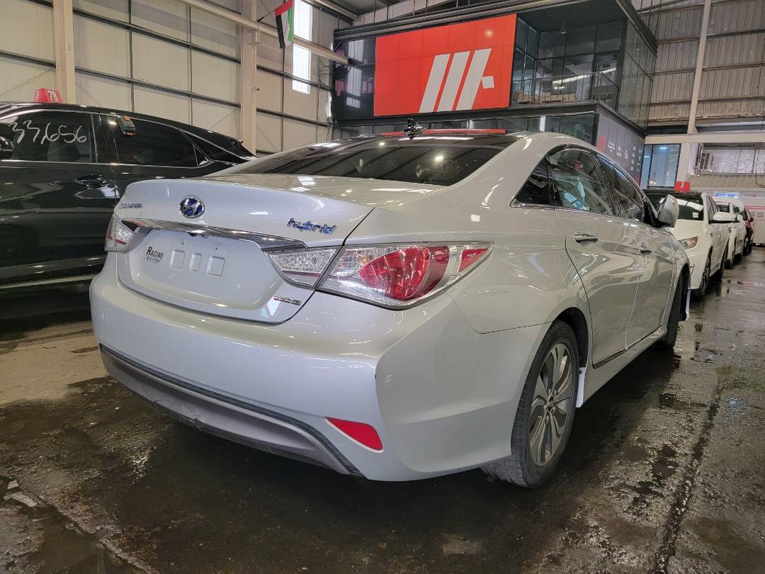 2015 HYUNDAI SONATA — 204084 Miles — Lot 127688 — Main - Marhaba Auctions Used Cars - Image 3