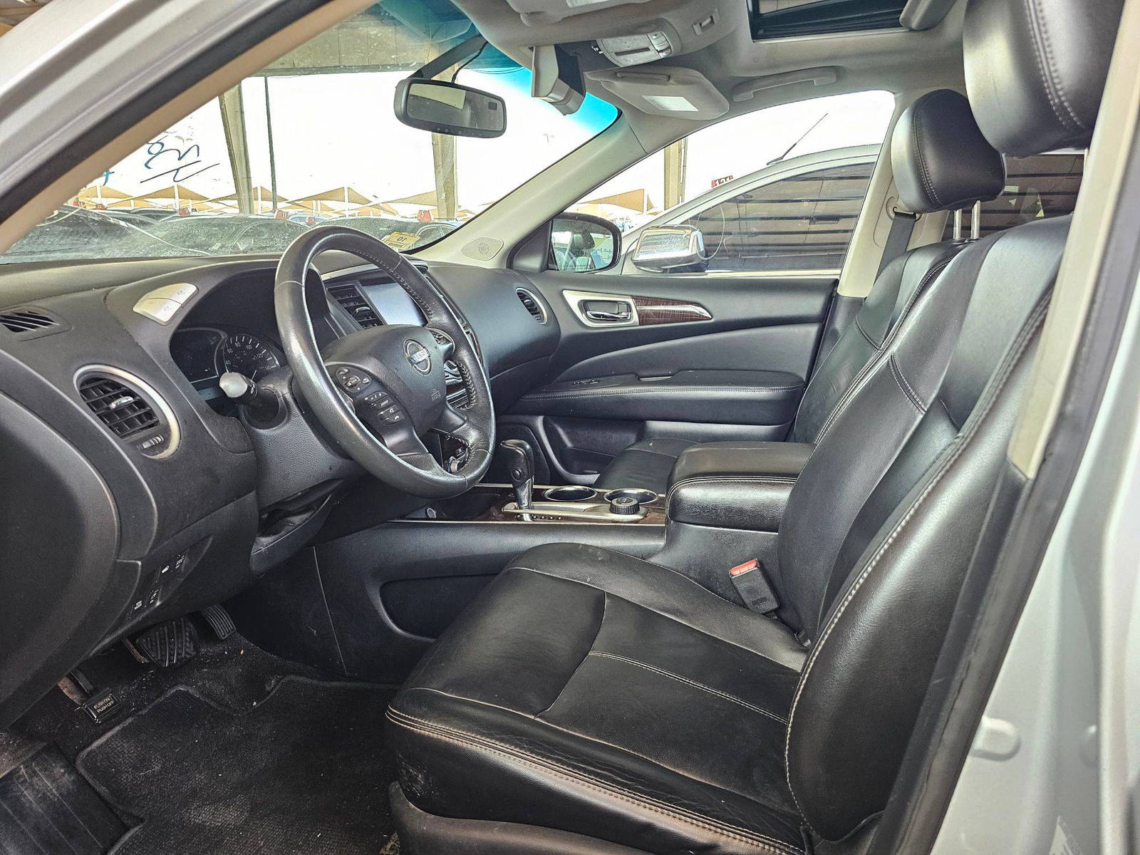 NISSAN PATHFINDER 2013 - Marhaba Auction Used Cars - Image 10